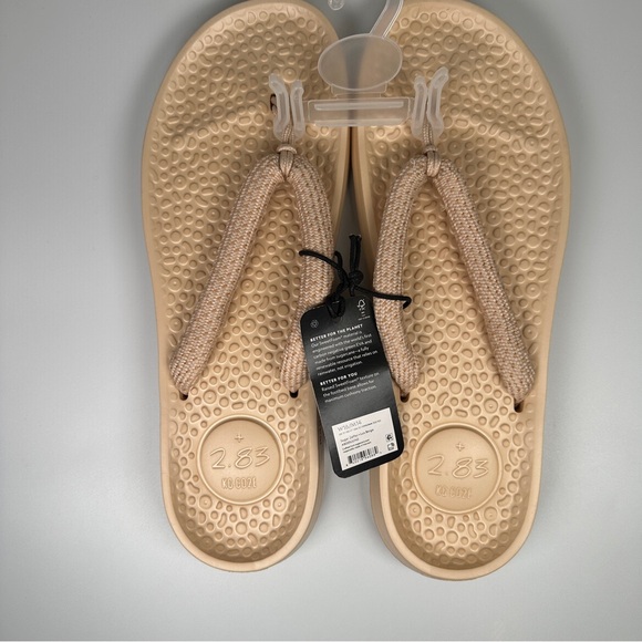 AllBirds Sugar Zeffer Flip Flop Sandals Unisex Mens Size 14/ Women\'s 16 Beige main image 5